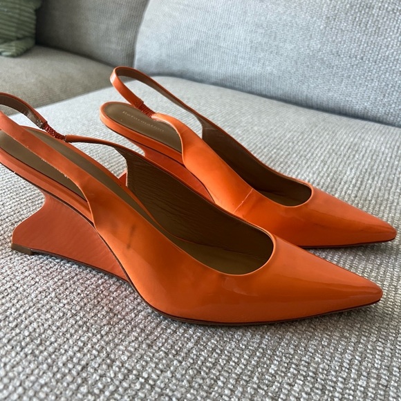 reformation wedges - Picture 5 of 9